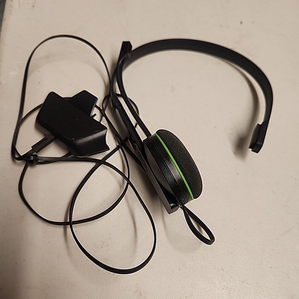 Microsoft Xbox One Wired Headset (Model 1564)